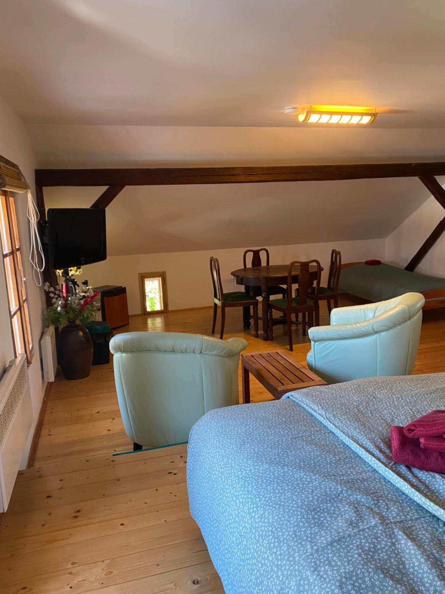 Droom B&B Cermna Eksteriør billede