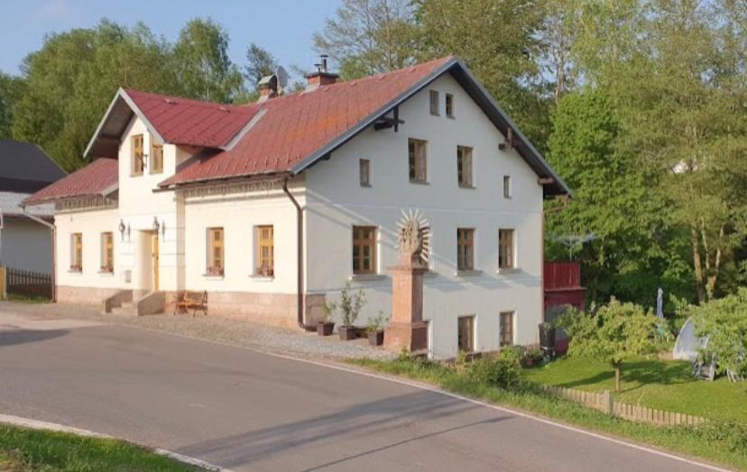 Droom B&B Cermna Eksteriør billede